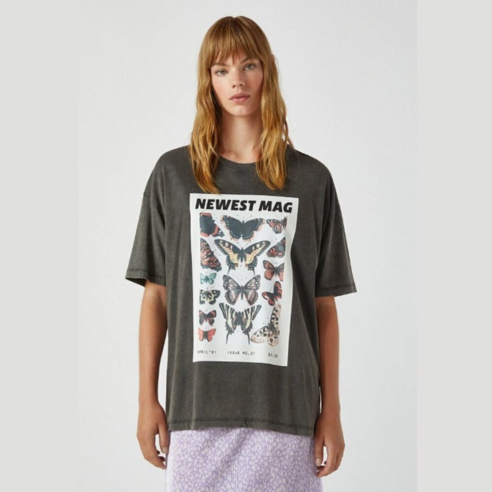 Pull & Bear Women's Butterfly Illustration T-Shirt - S
